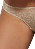 Gossard Glossies Lace String Nude